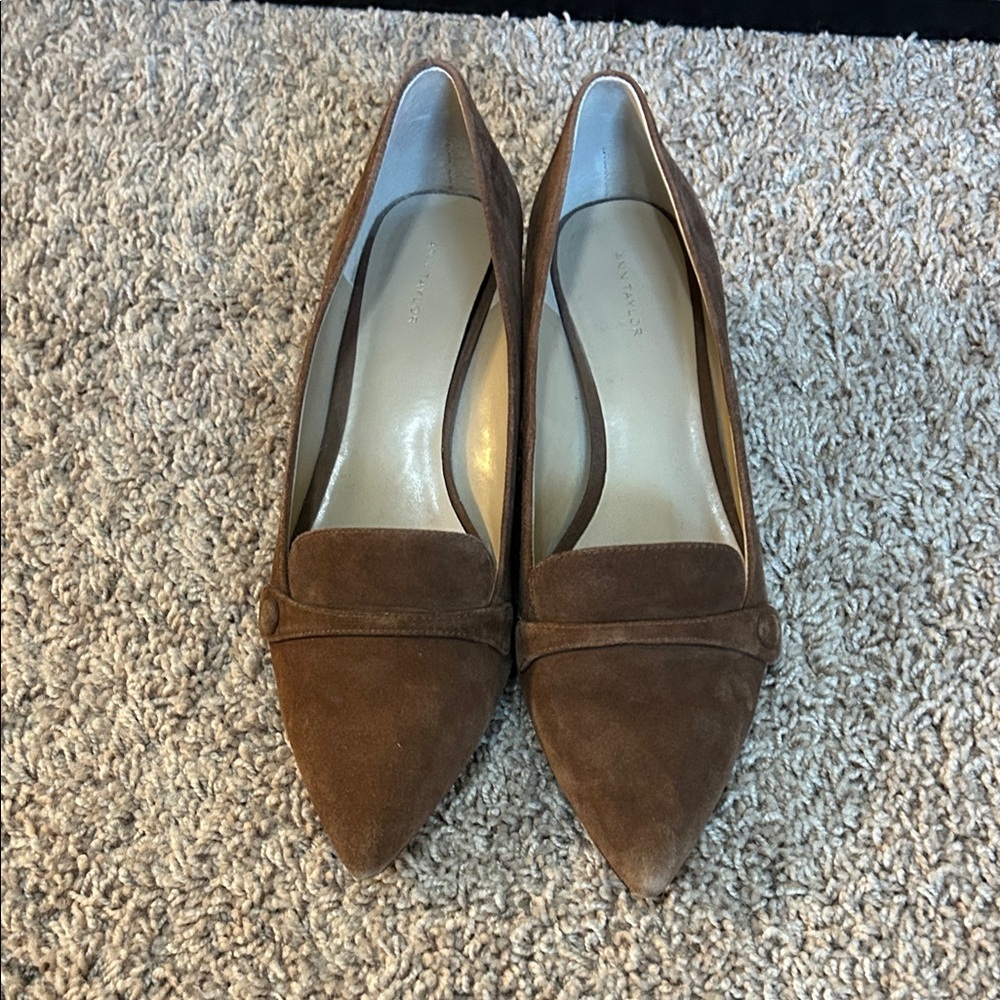 Ann Taylor Brown Suede Pointed-Toe Heels